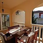 Appartement Mara *