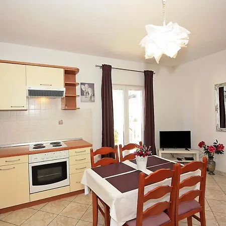 Mara Apartment Supetar