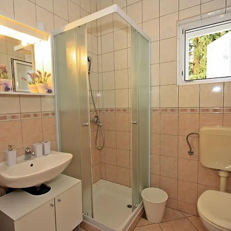 Apartment Mara *