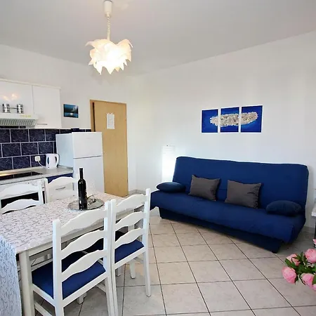 Appartement Mara *