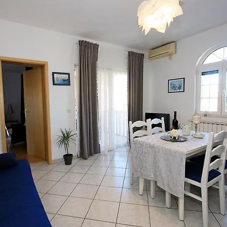 Apartament Mara